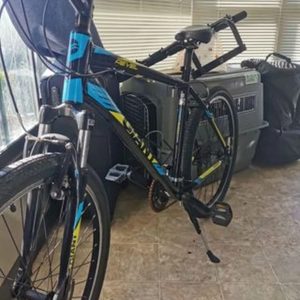 Giant 2 Revel 2018 Bike, heavy duty lock incl.