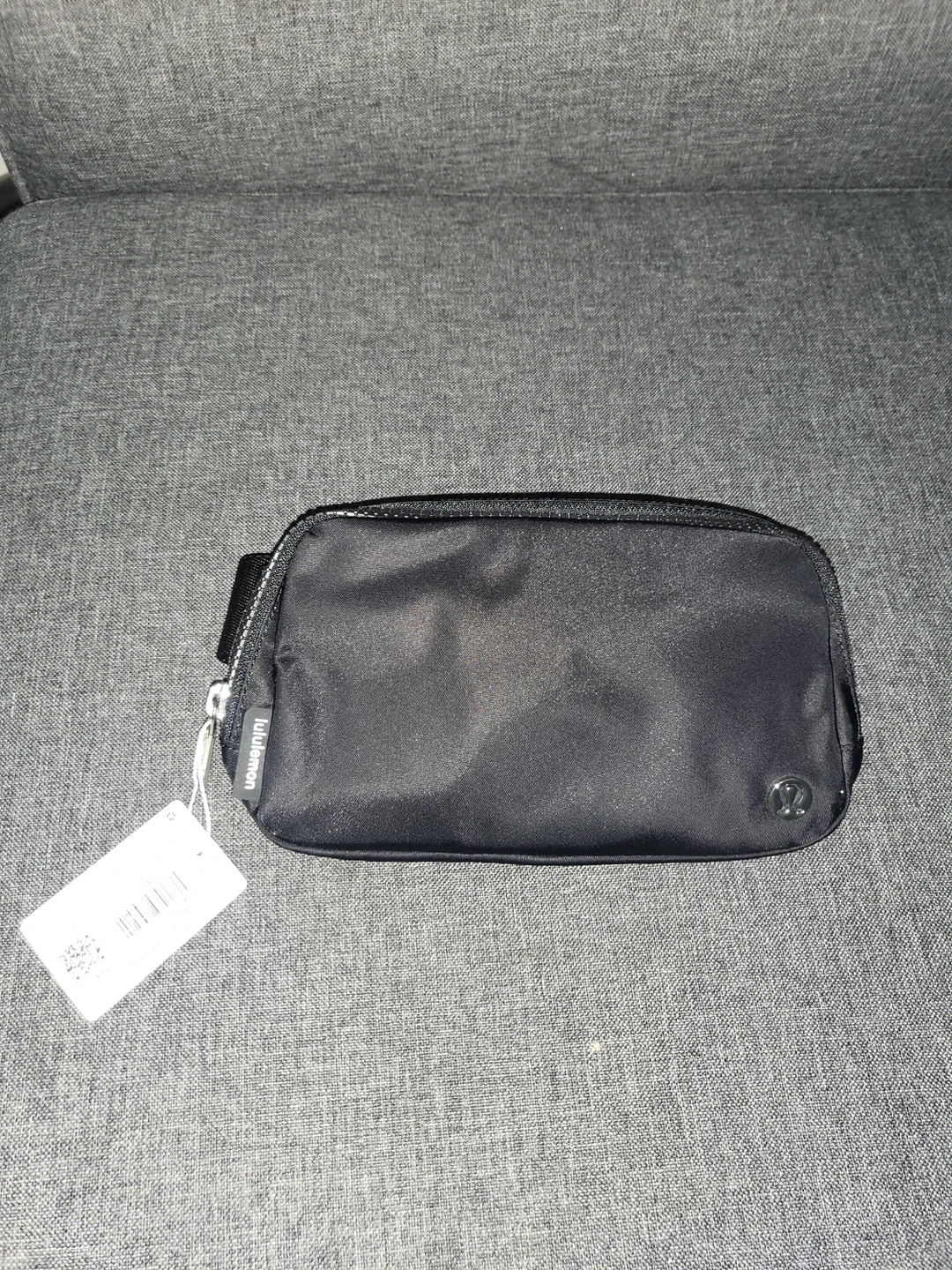 Lululemon black belt bag - photo 2