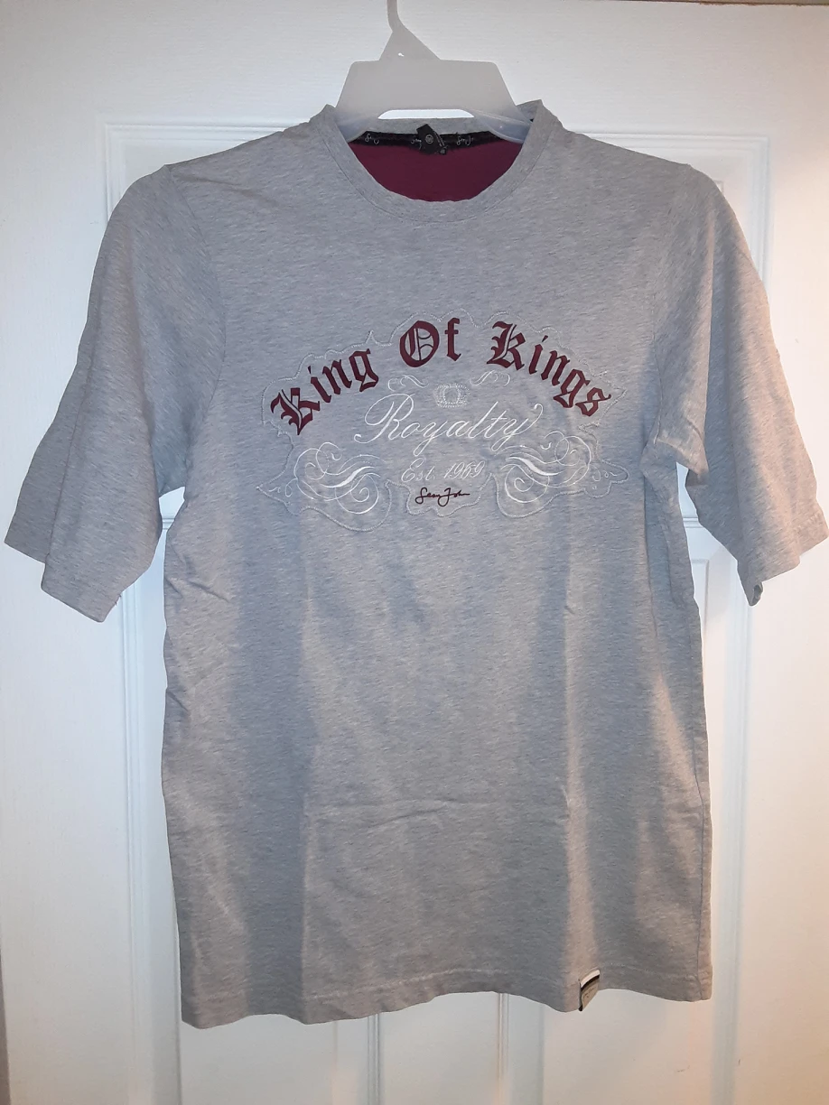 VINTAGE SEAN JOHN KING OF KINGS TSHIRT SZ M UNISEX