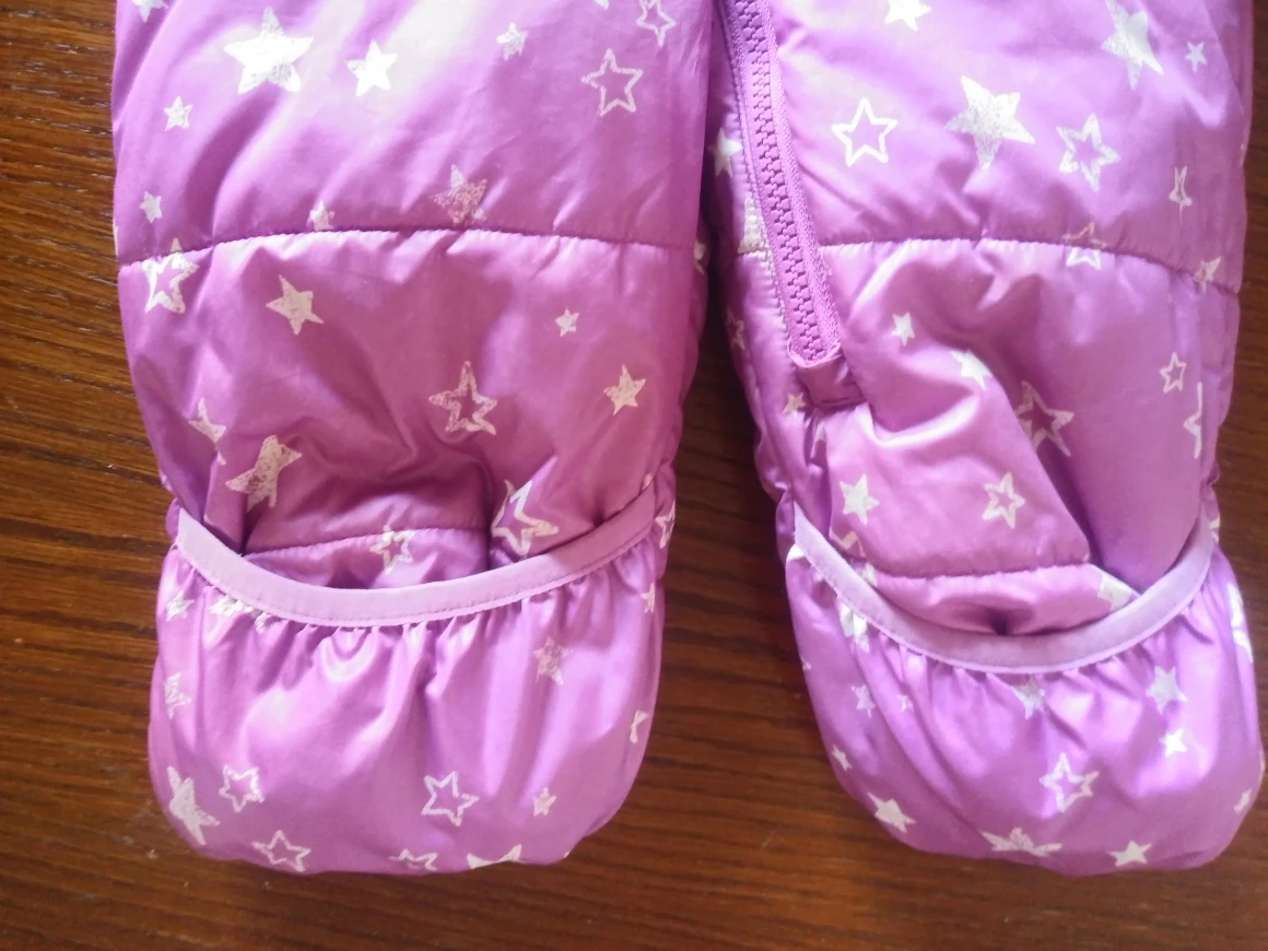 Joe Fresh 👶 Winter Coat/Snowsuit 👶 12-18 months #Freecycle image indicator(4)