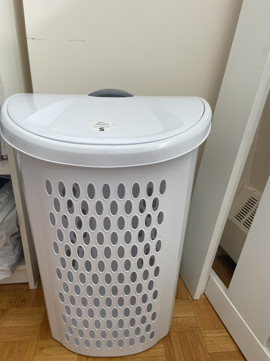 Laundry basket