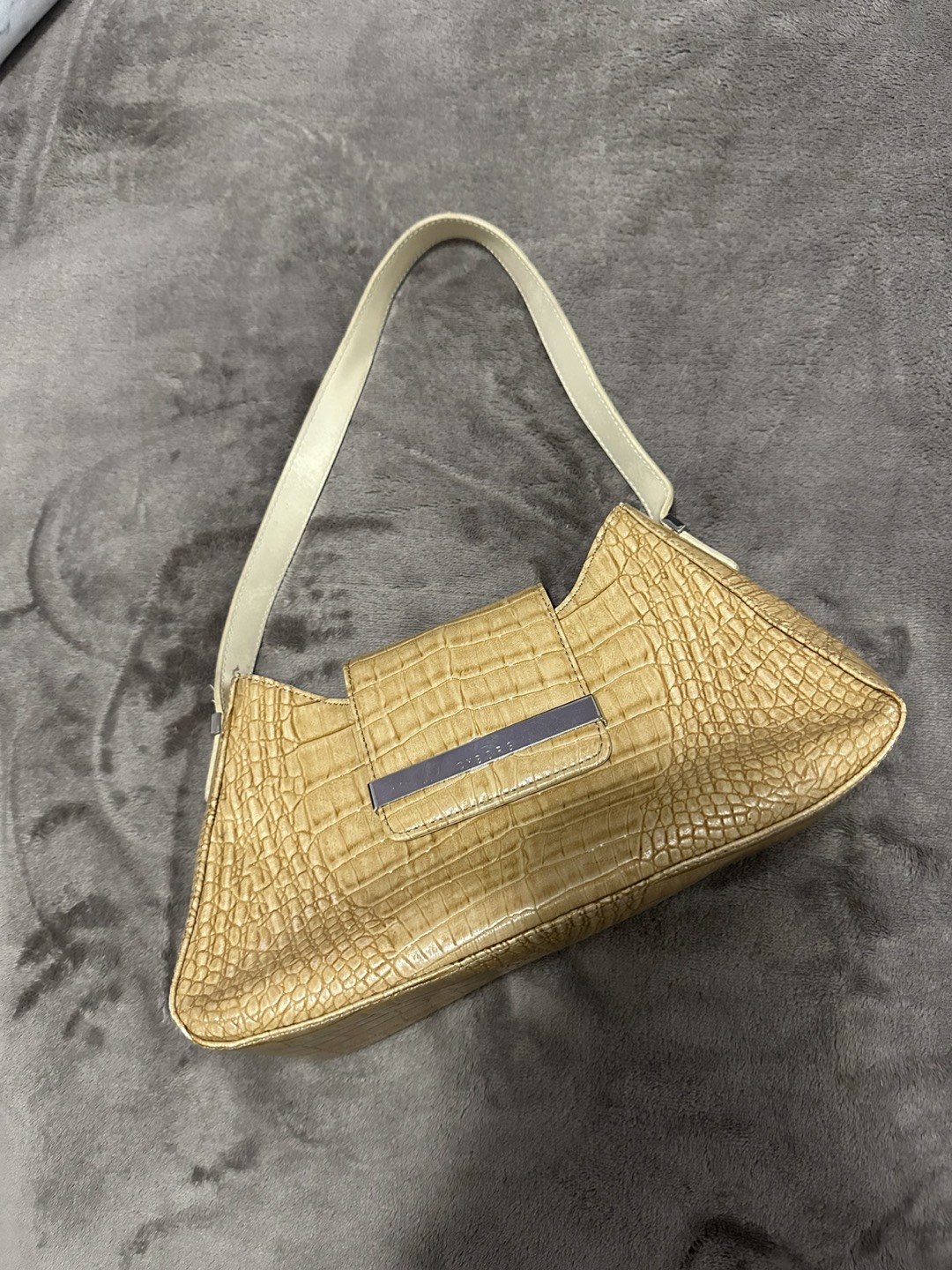 VINTAGE MINI SHOULDER BAG thumbnail