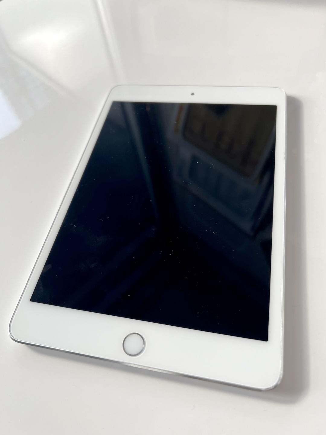 iPad mini 4 Wi-Fi 32GB $149 Silver