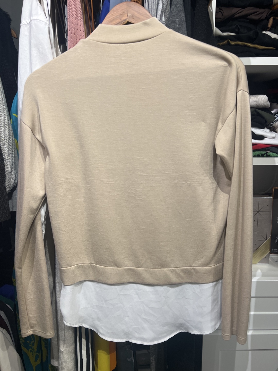 Long sleeve beige top - photo 2