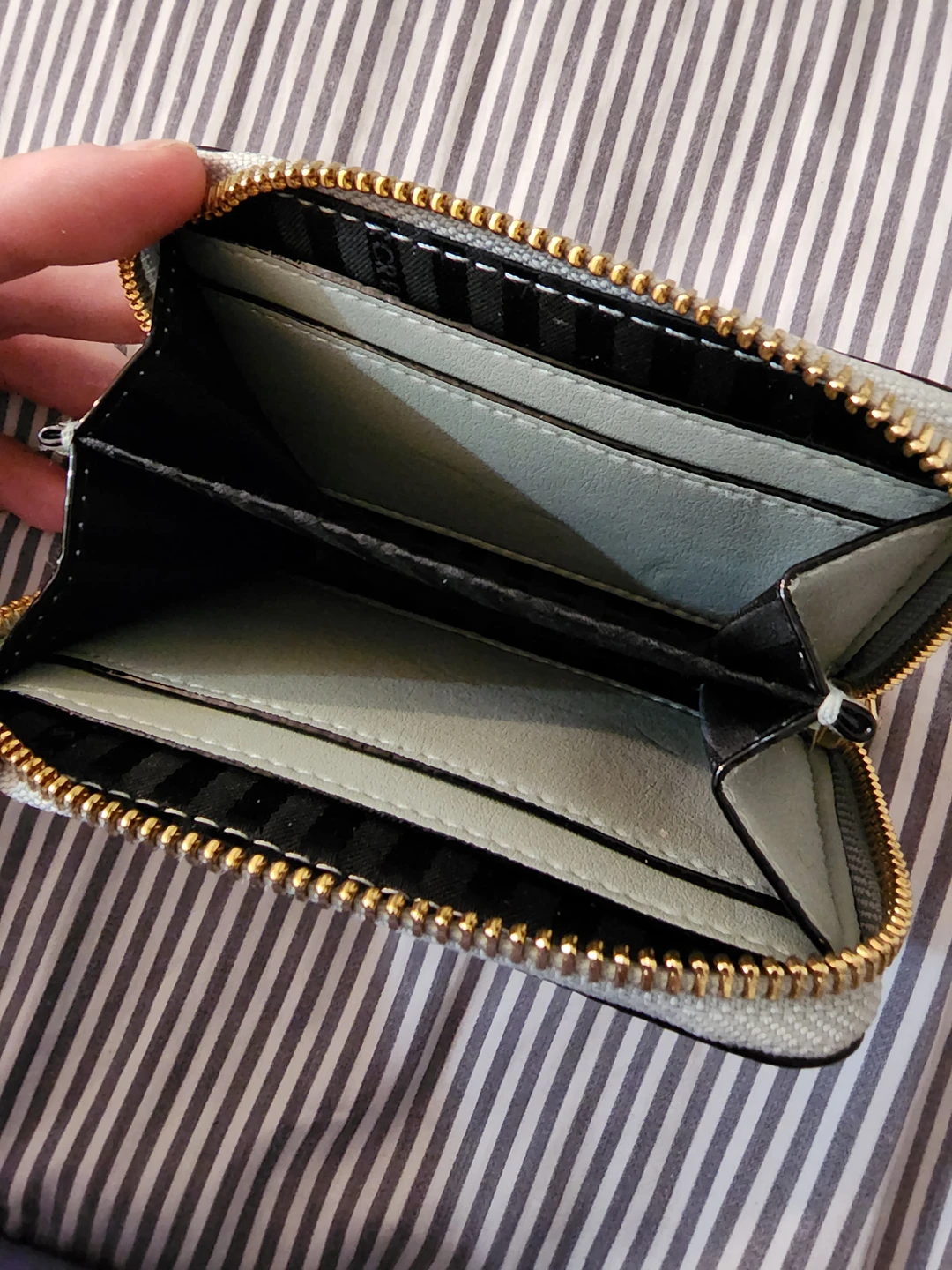 Victoria Secret Wallet - photo 3
