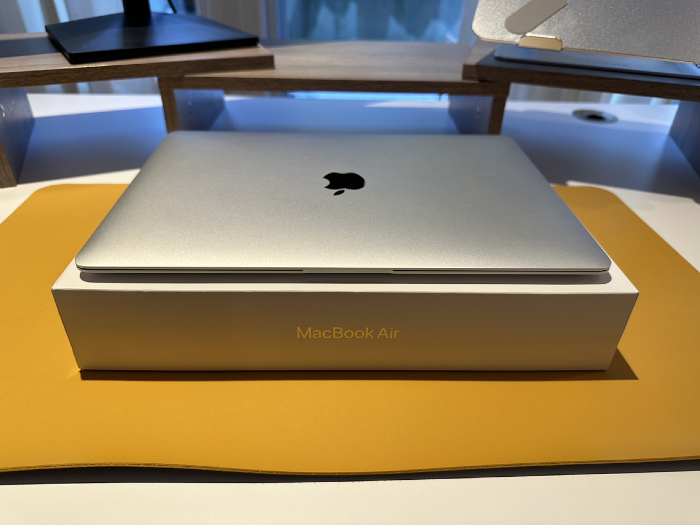 Macbook Air 2020 13" Retina - Intel i5 / 8GB RAM / 512GB SSD - photo 2