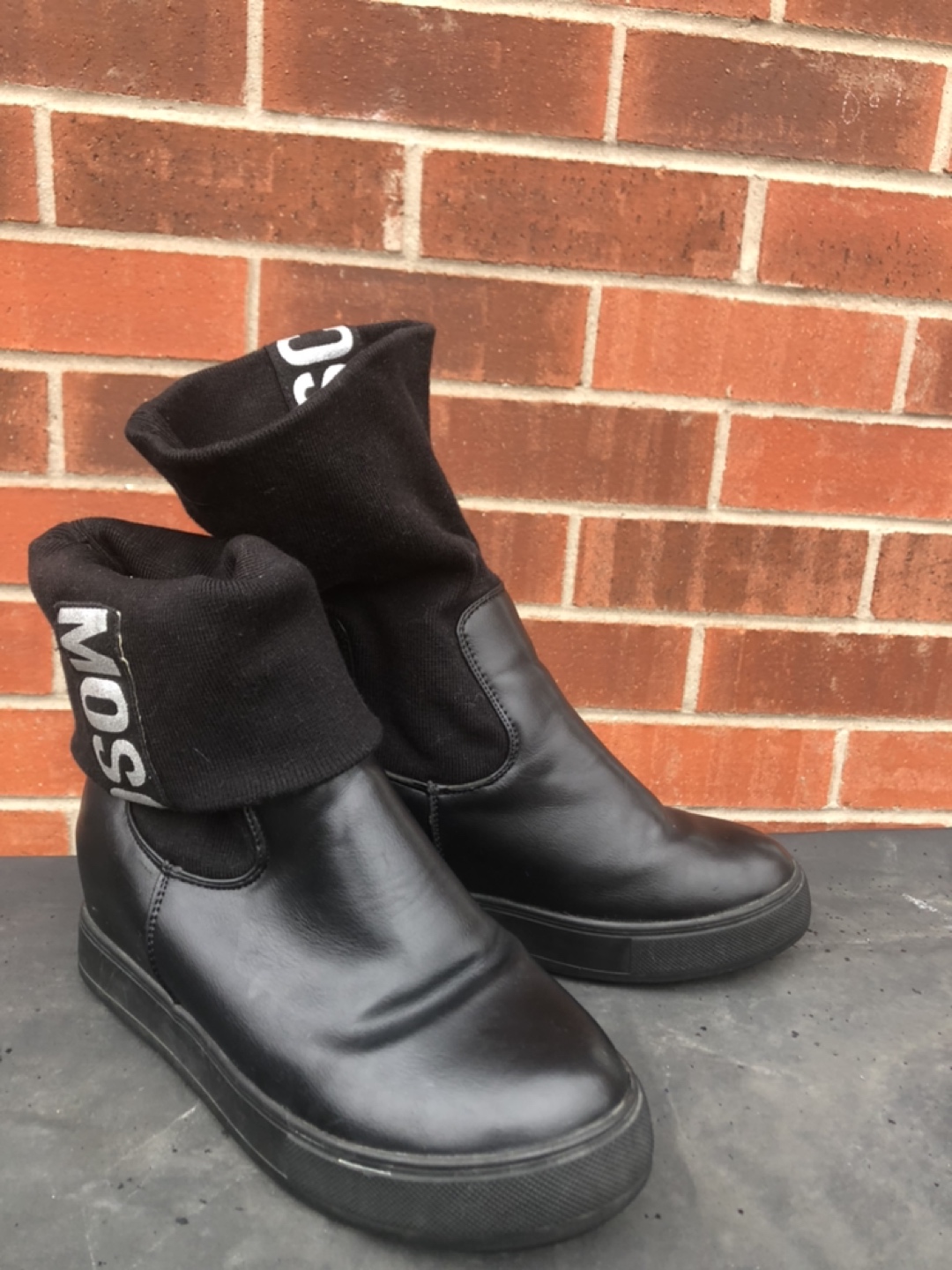 Moschino Boots image indicator(2)