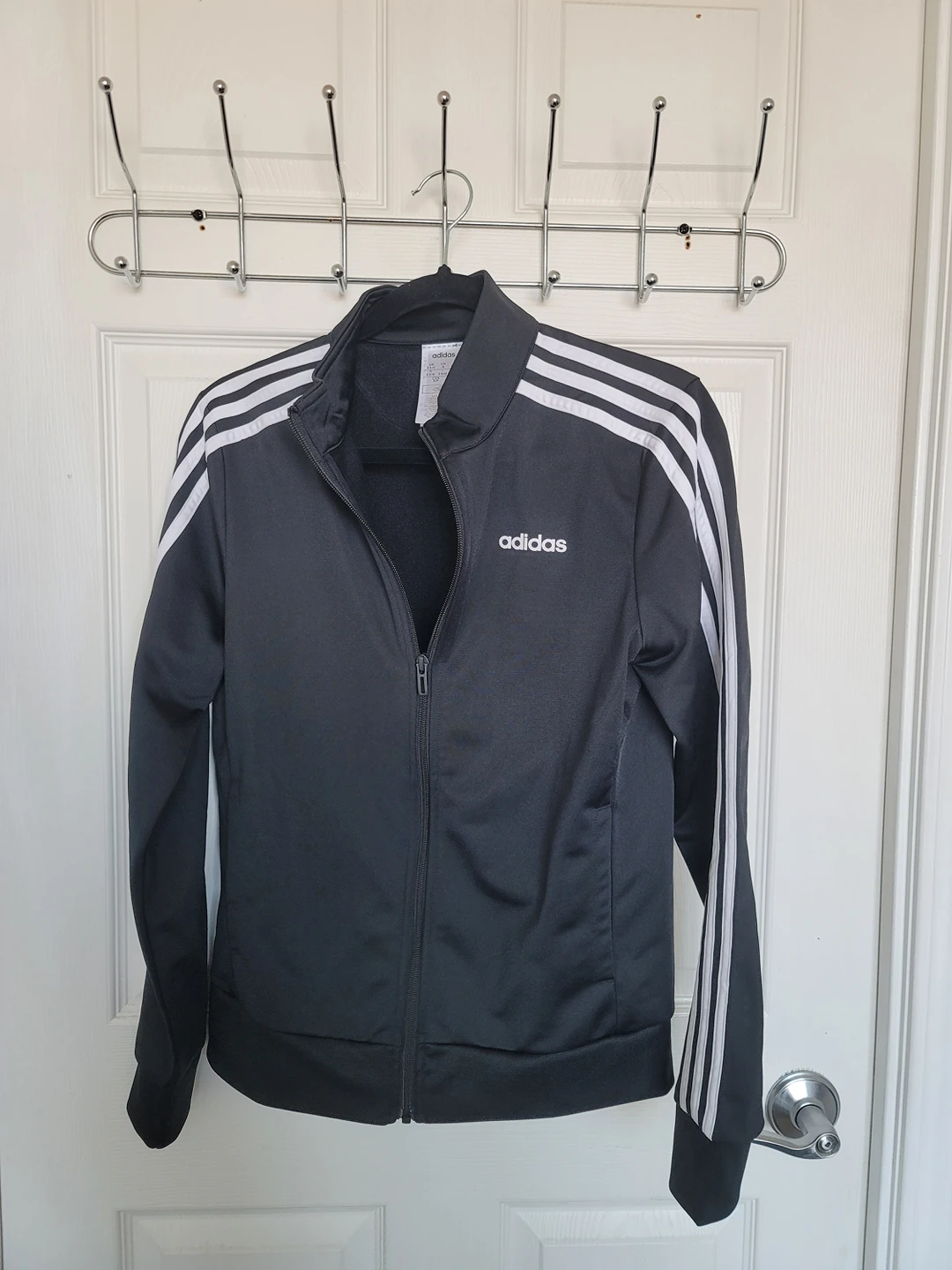 Adidas training jacket and pants (Brand new)🙂 thumbnail