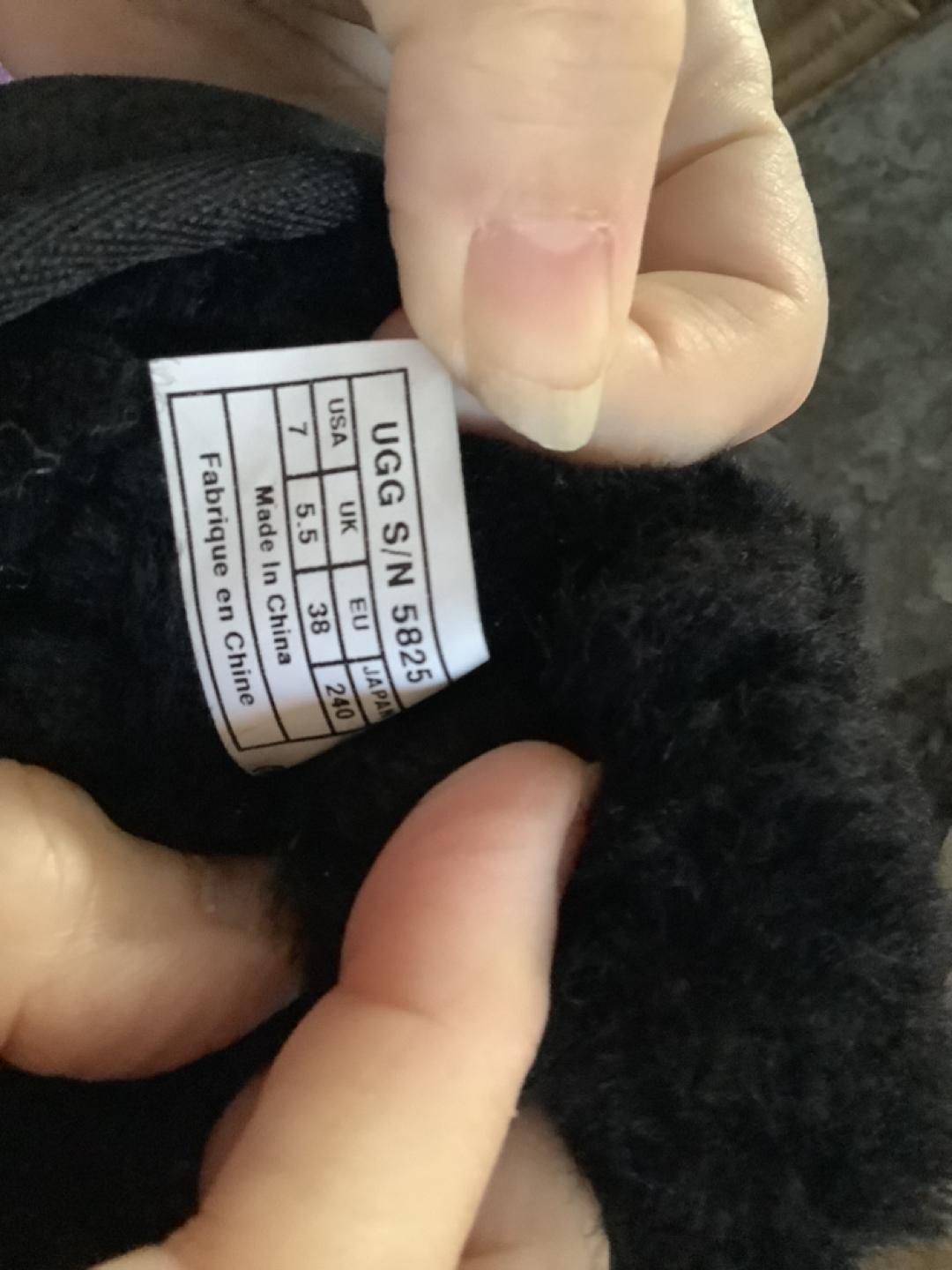 UGG winter boots thumbnail