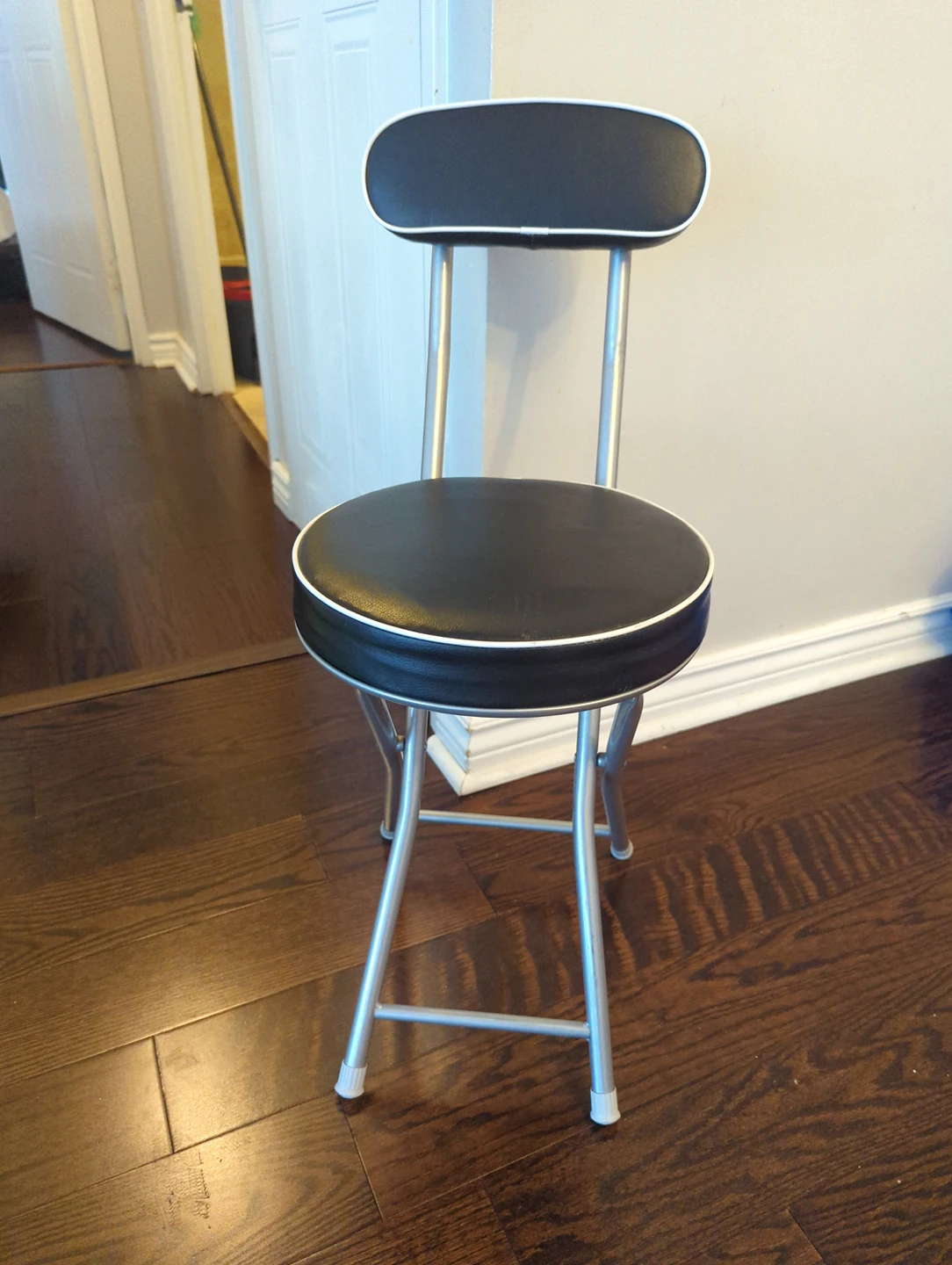 small collapsible chair #freecycle
