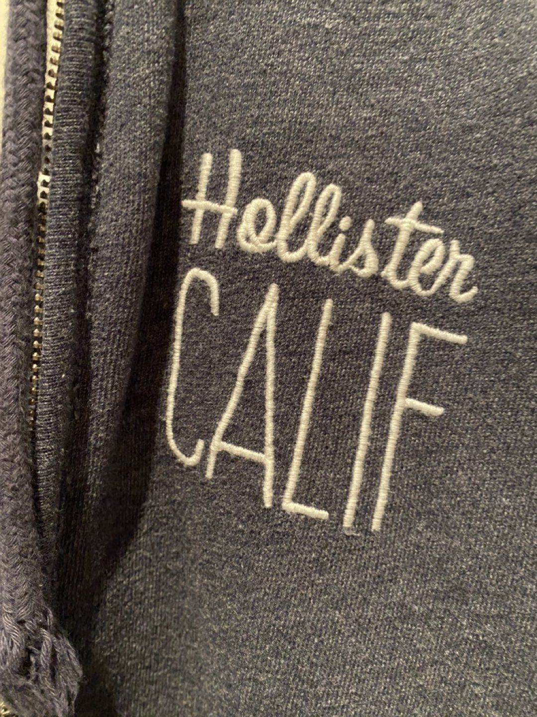 Hollister “Calif” hoodie image indicator(3)