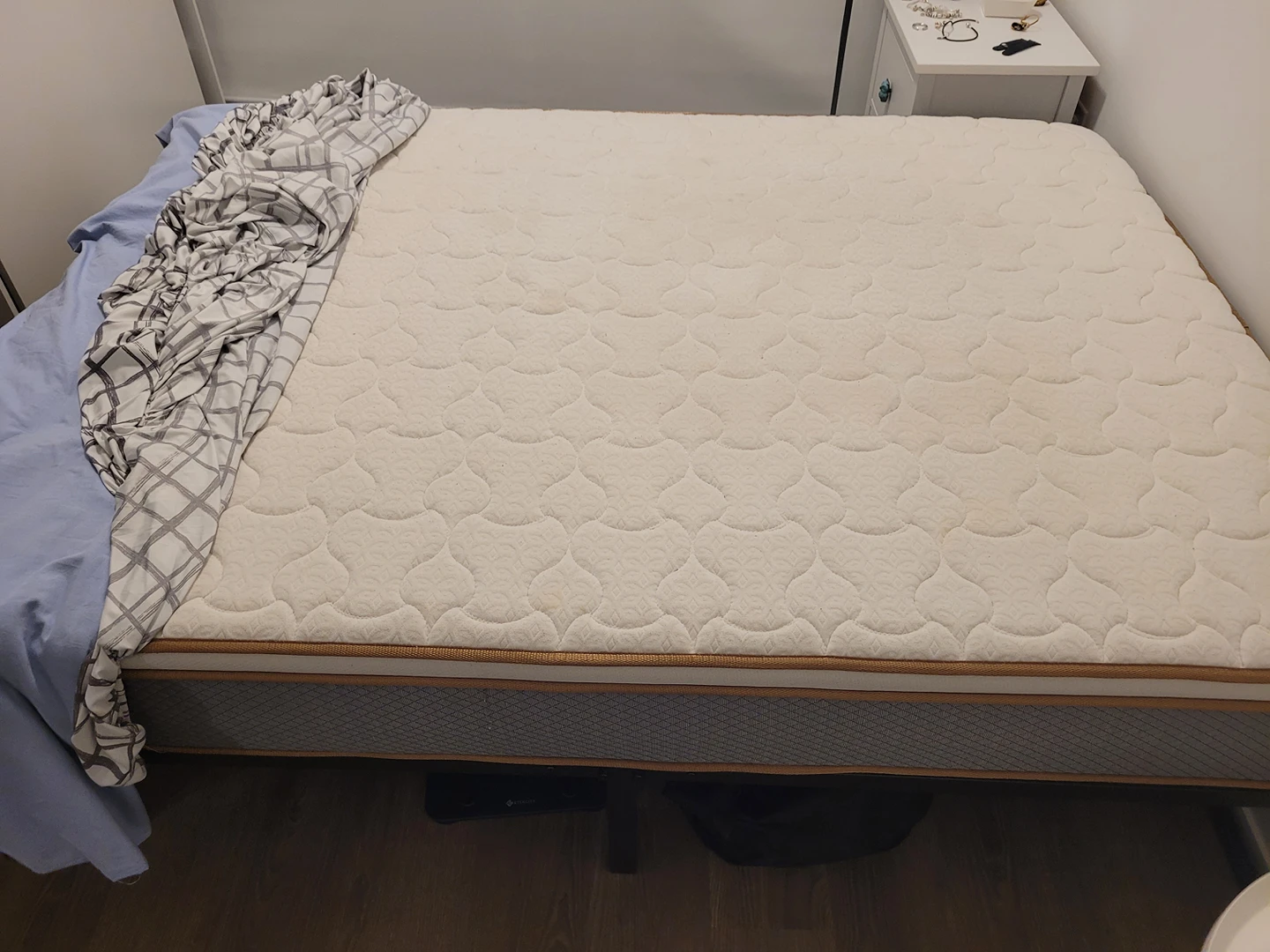 Bedstory Full size mattress thumbnail