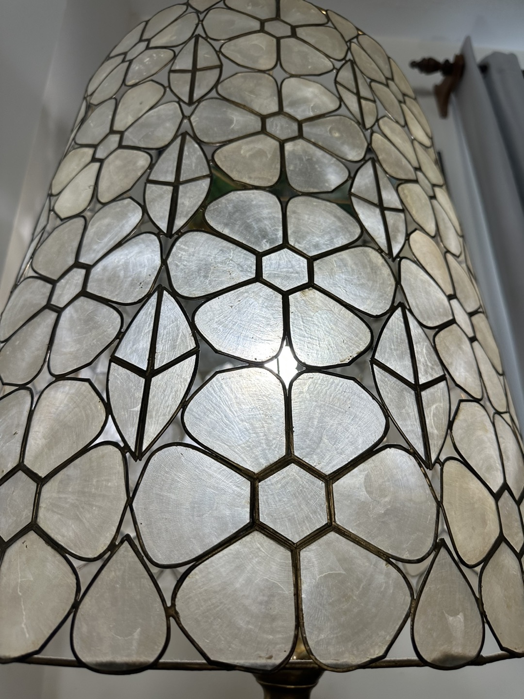 Vintage Capiz Shell Lamp with Decorative Brass image indicator(6)