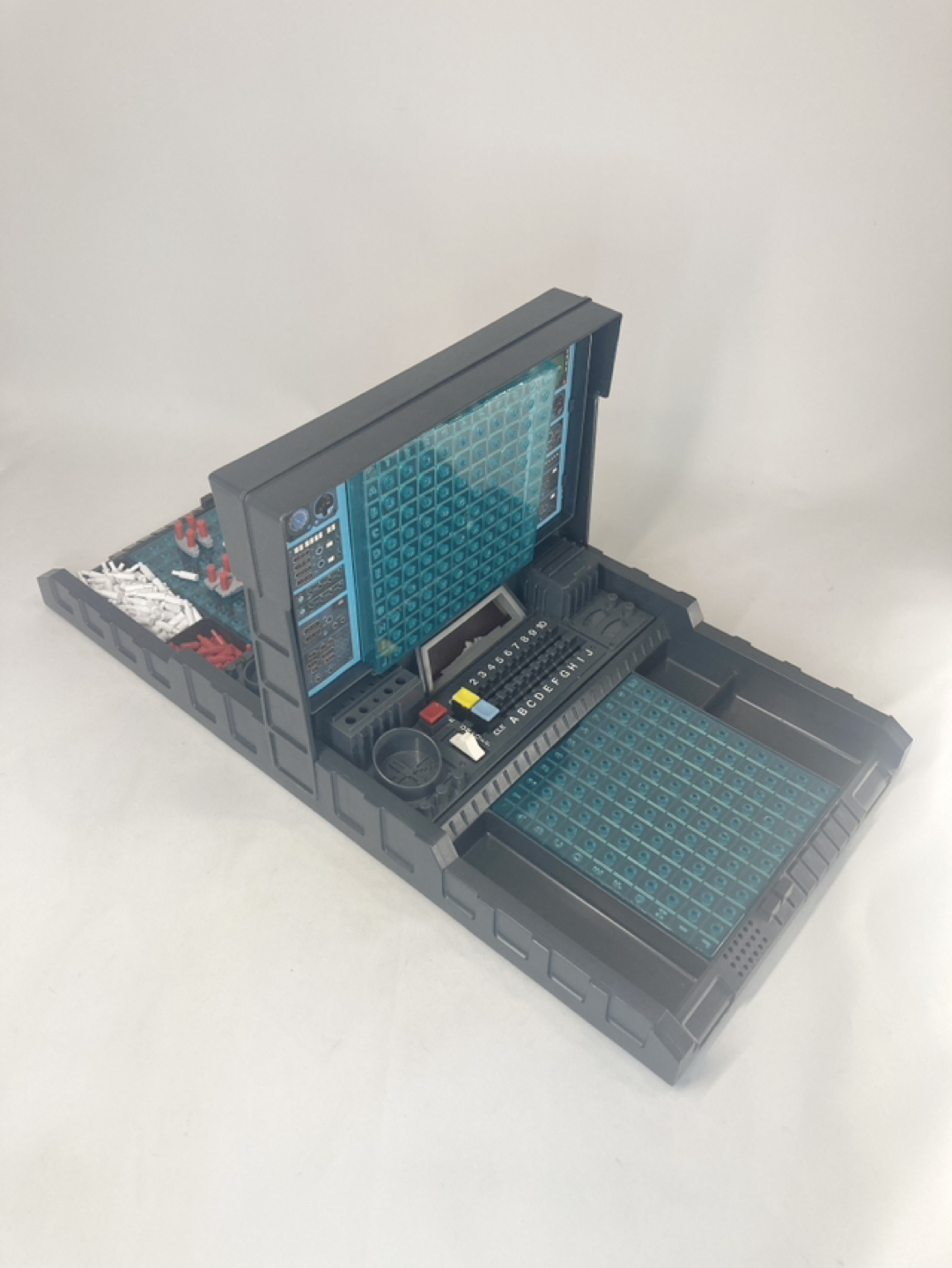 1977 Electronic Battleship - Complete In Box image indicator(4)