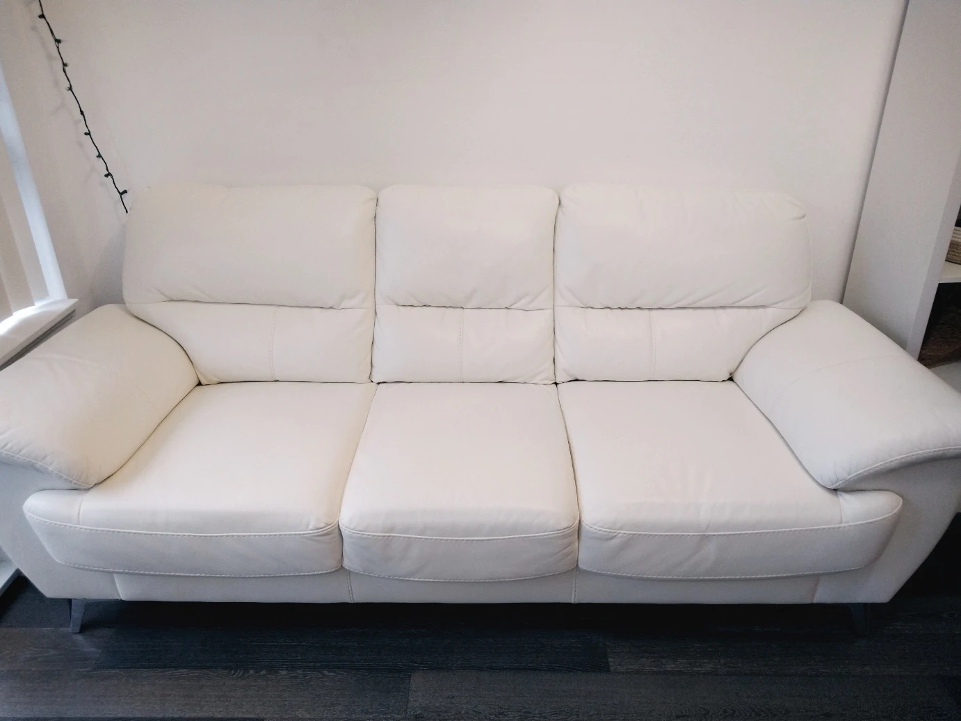 [URGENT] Faux Leather Ivory Colour 3 seater sofa image indicator(2)