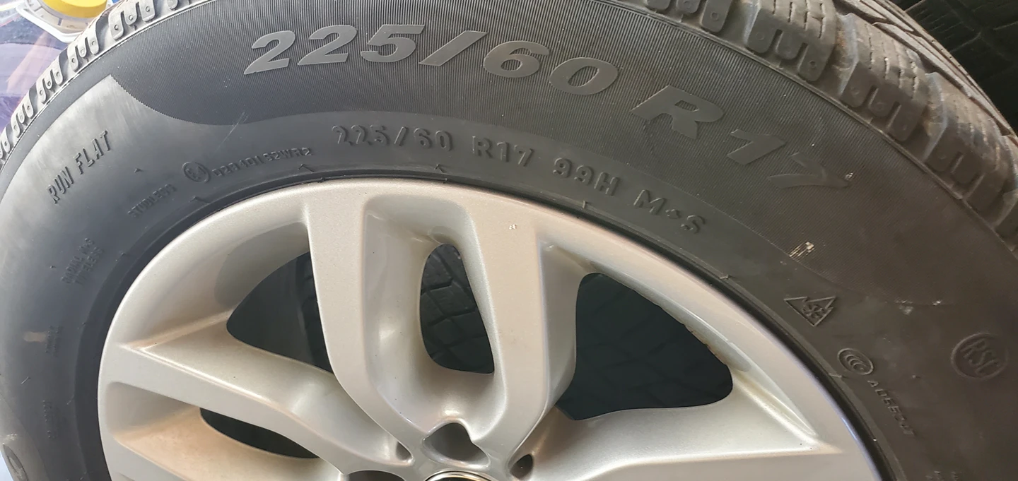 BMW X3 tire sell - photo 2