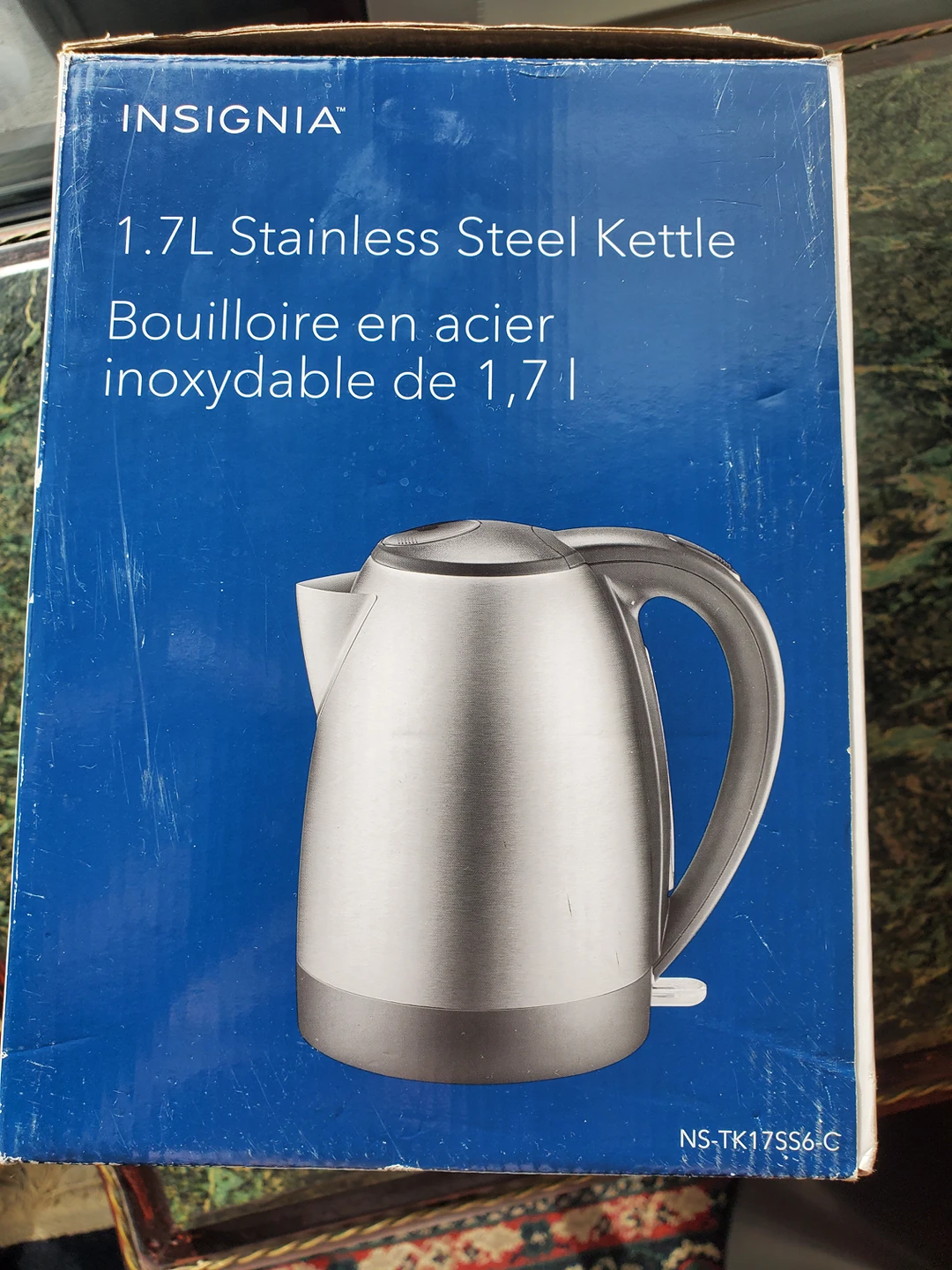 Kettle 1.8qt / 1.7L Stainless Steel - Insignia