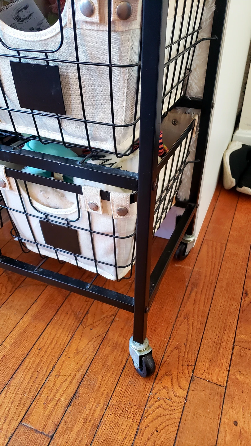 Rolling drawer for storage.  6 drawers - photo 5
