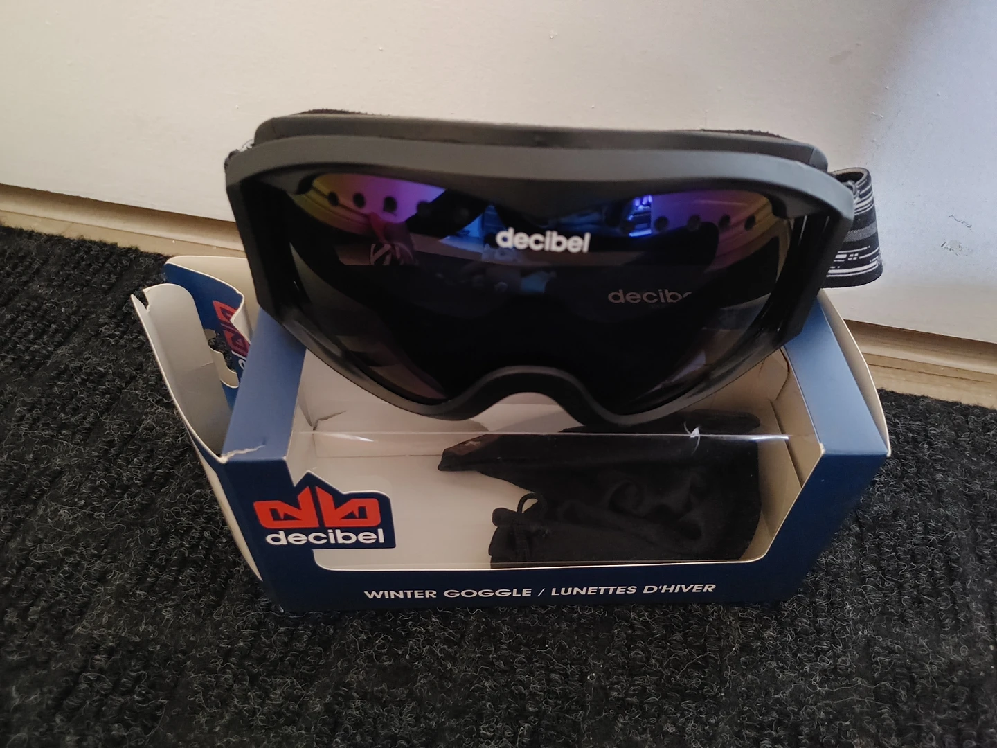 google for adult with little scretches image indicator(2)