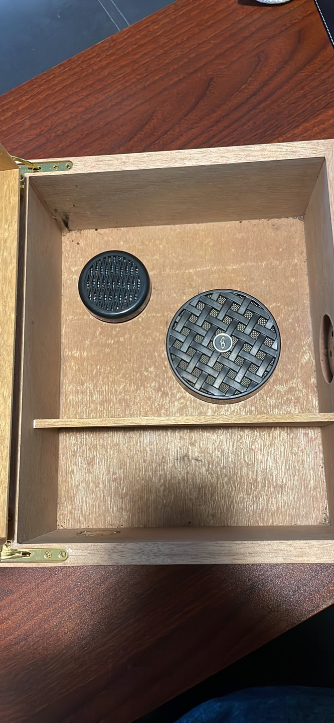 Cigar humidor - photo 3