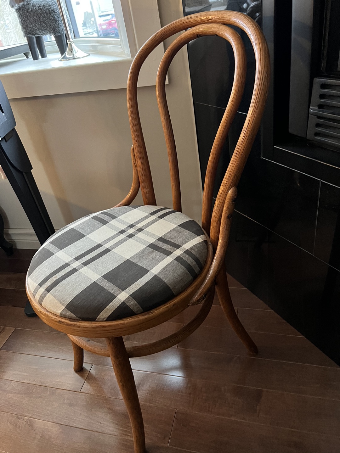 Chair - photo 3