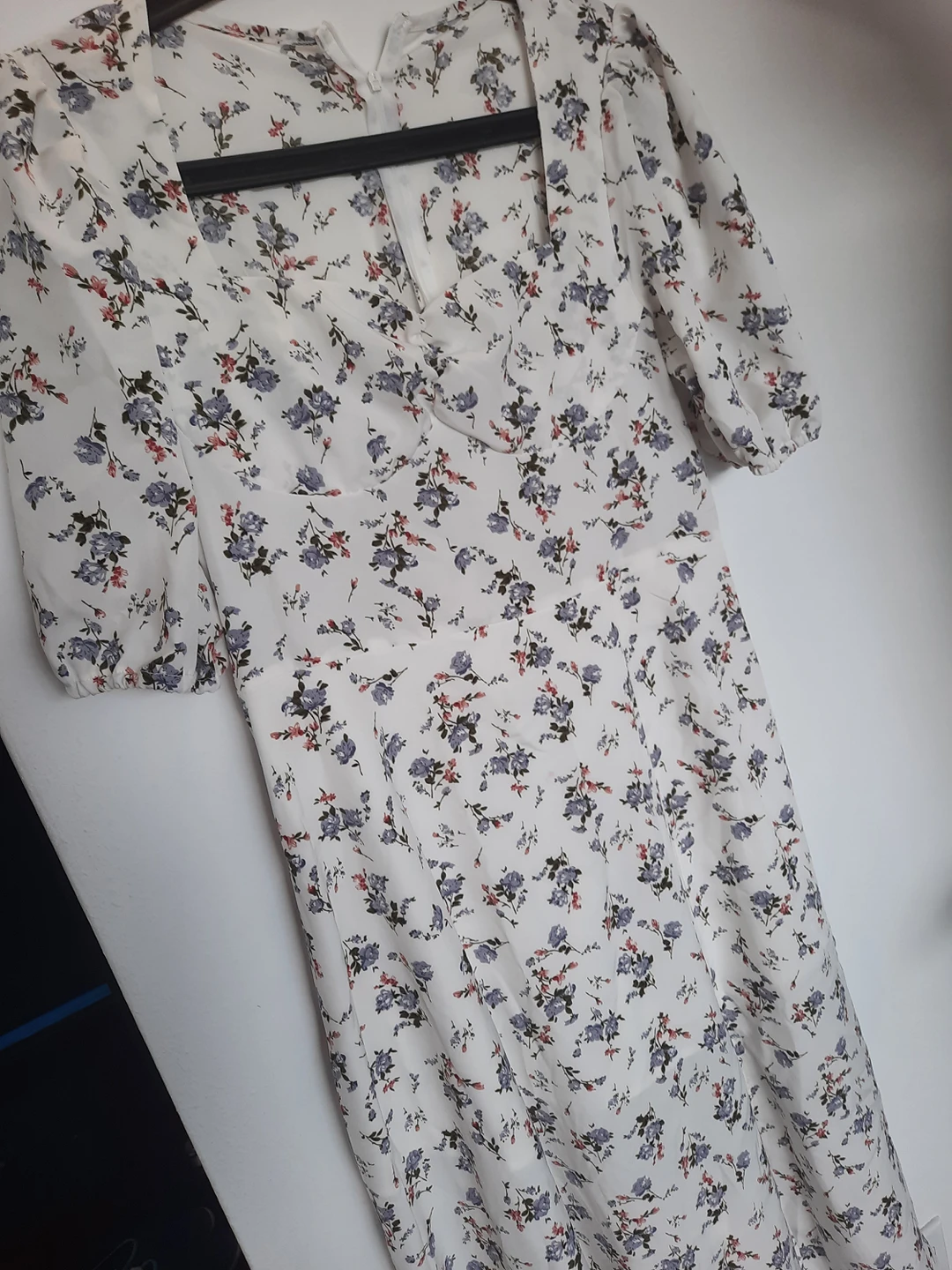 summer dress thumbnail