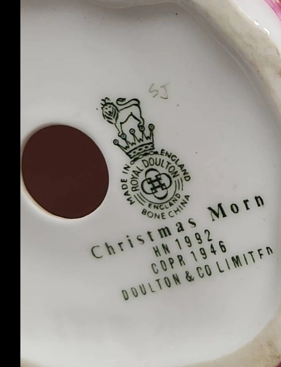Royal Doulton Rare "Christmas Morn" Figurine,  Beautiful image indicator(5)