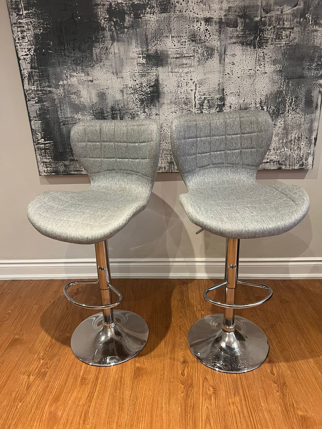 Bar Chairs - photo 2