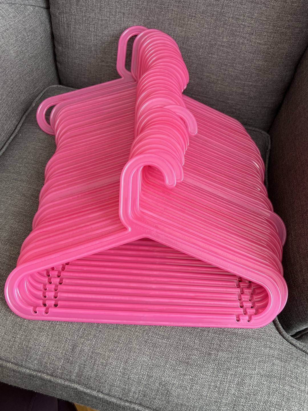 Children’s IKEA hangers - 36 - all pink