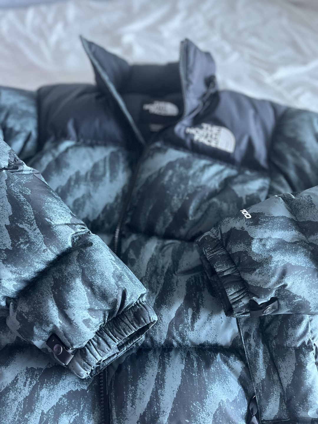 THE NORTH FACE
Green Wooden 1996 Mens Nuptse image indicator(4)