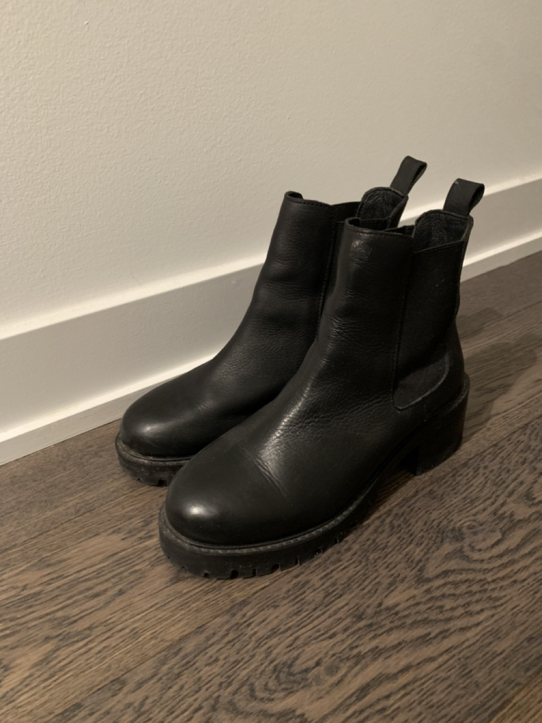 Ulban Outfitters Chelsea Boots - photo 2
