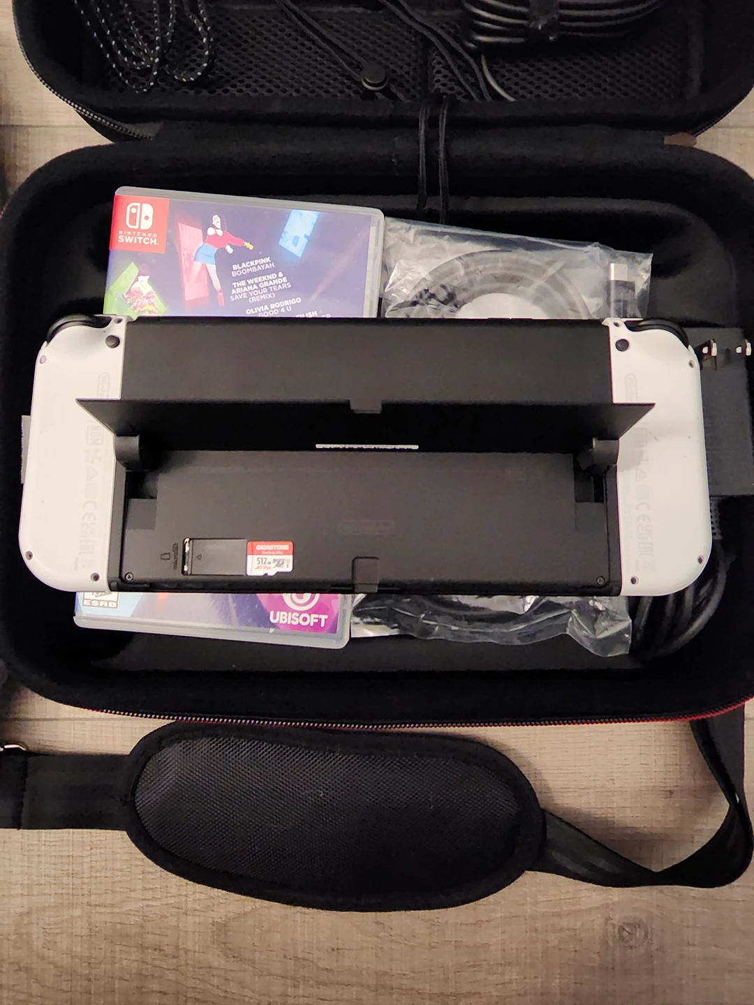 OLED Nintendo Switch - photo 5