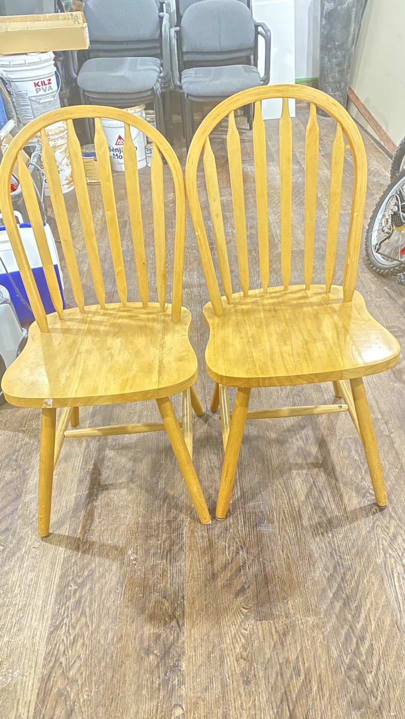 Wooden chair - photo 3