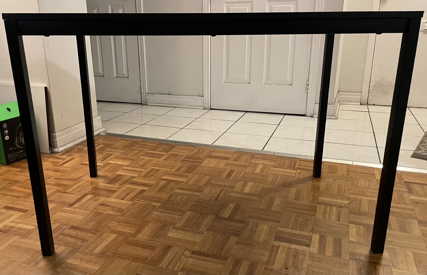 Dining Table with 4 chairs + Seat covers - photo 4