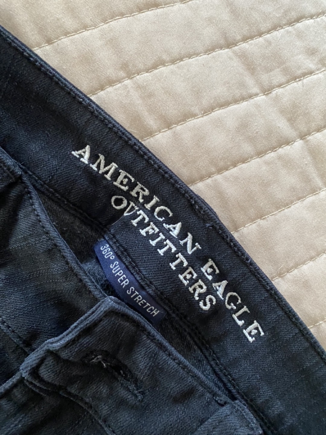 Women’s American Eagle jeans / jeggings size 10 image indicator(4)