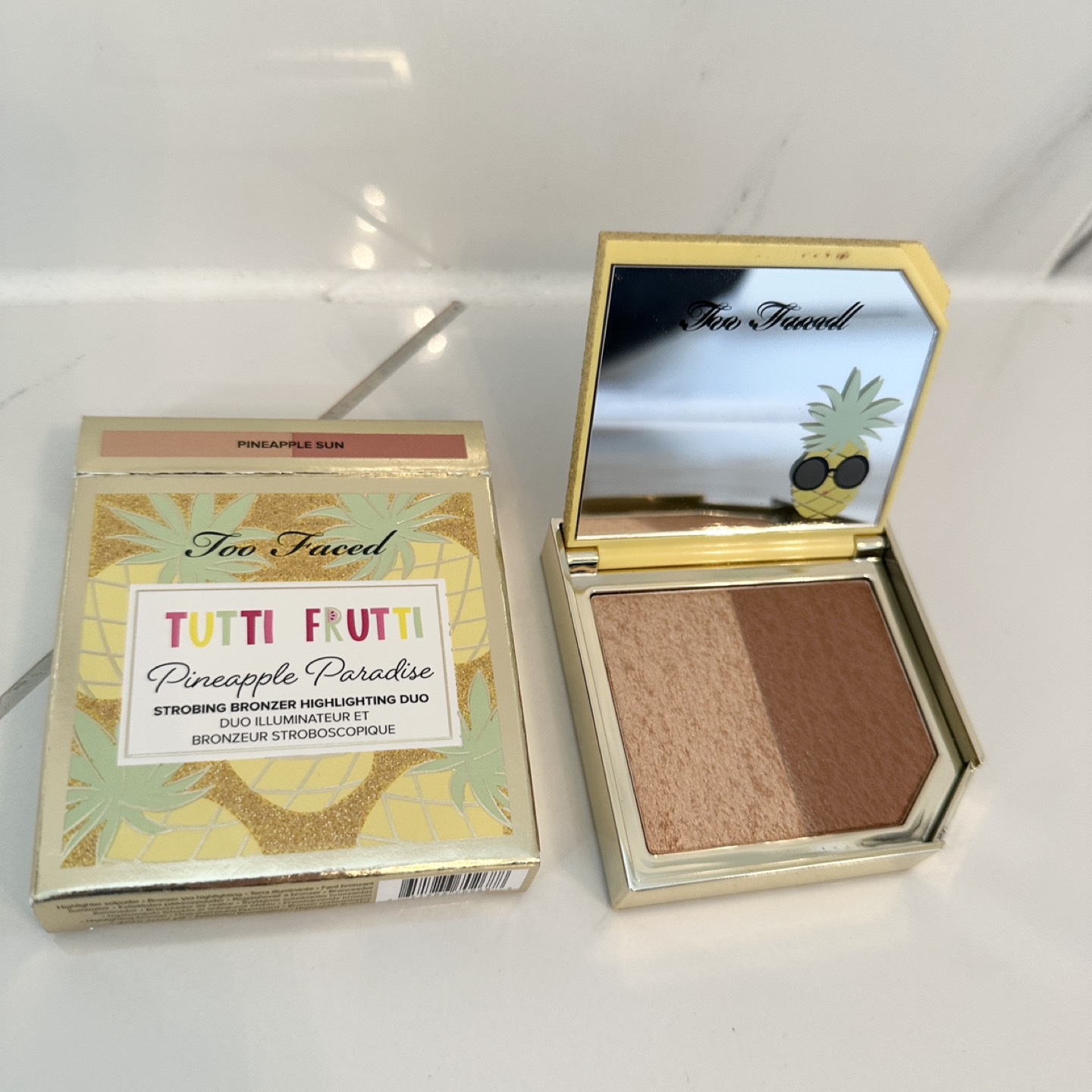 Too Faced Bronzer Highlighter Duo, New in box