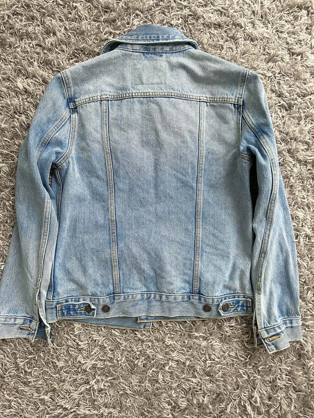 Levi's Women's Original Trucker Jacket image indicator(6)