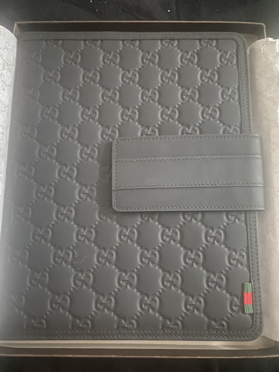Brand new never used Gucci tablet or iPad carrying case!