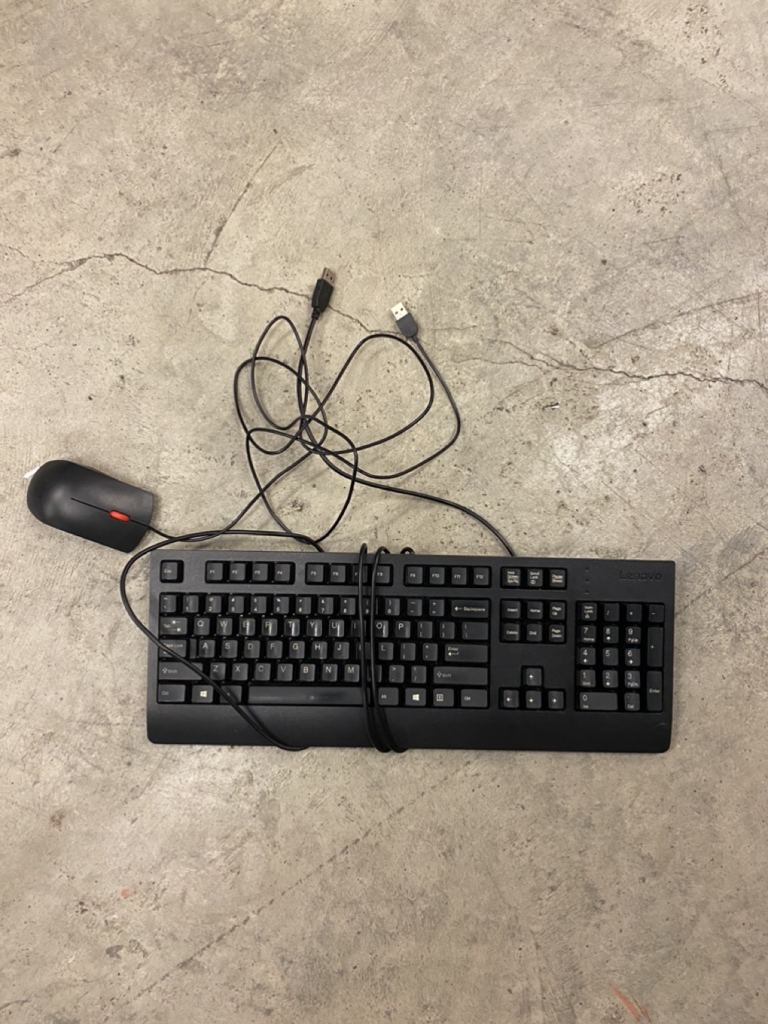 MOVE OUT: FREE keyboard & mouse thumbnail