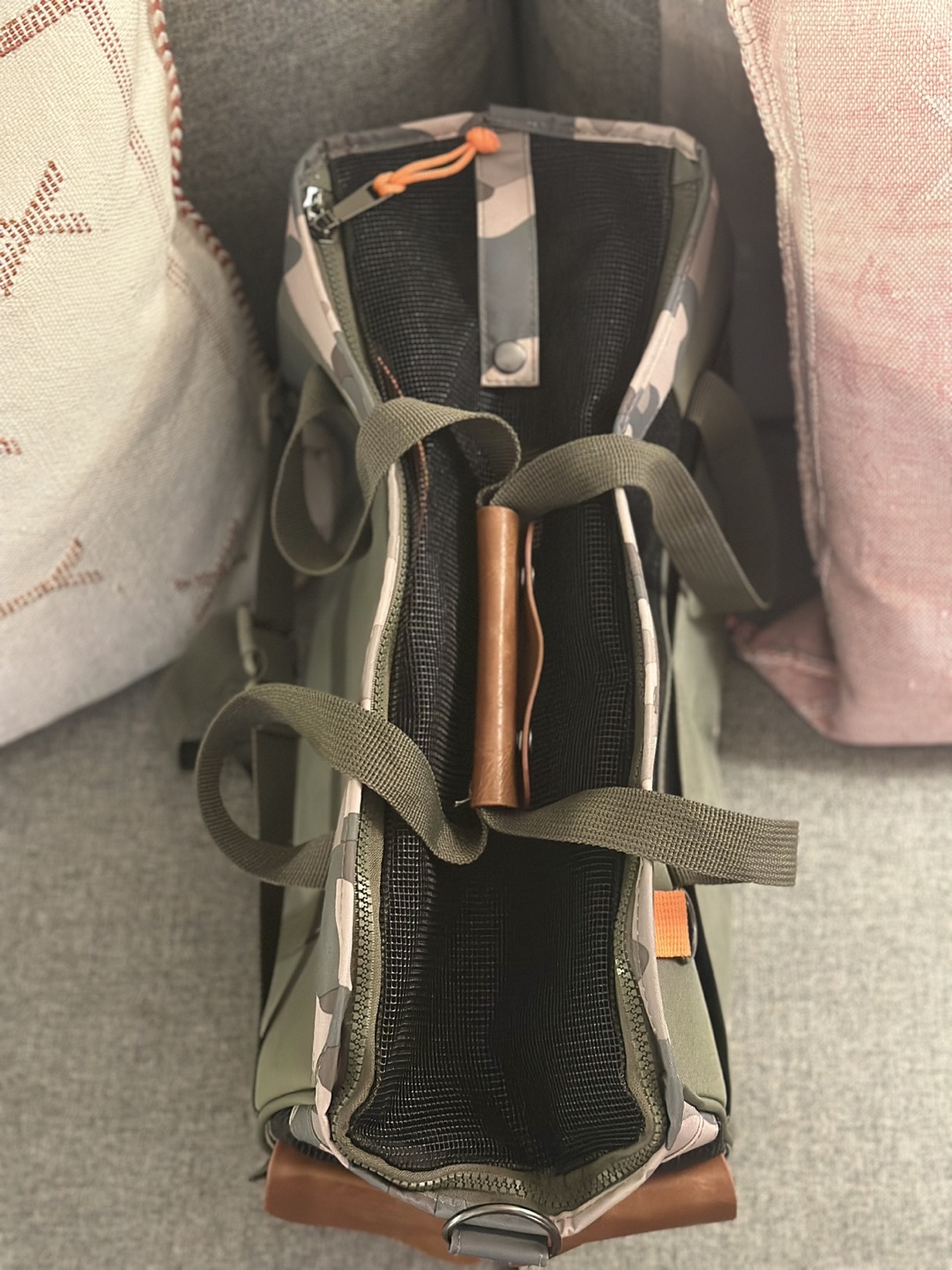 Top Paw® Camouflage Travel Tote Pet Carrier - photo 2