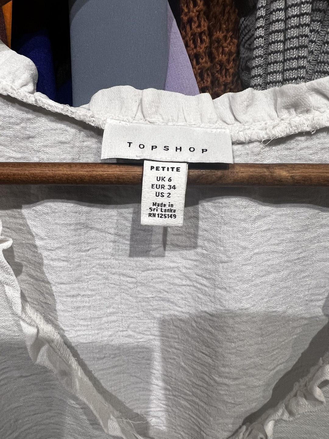 White blouse short sleeve - photo 3