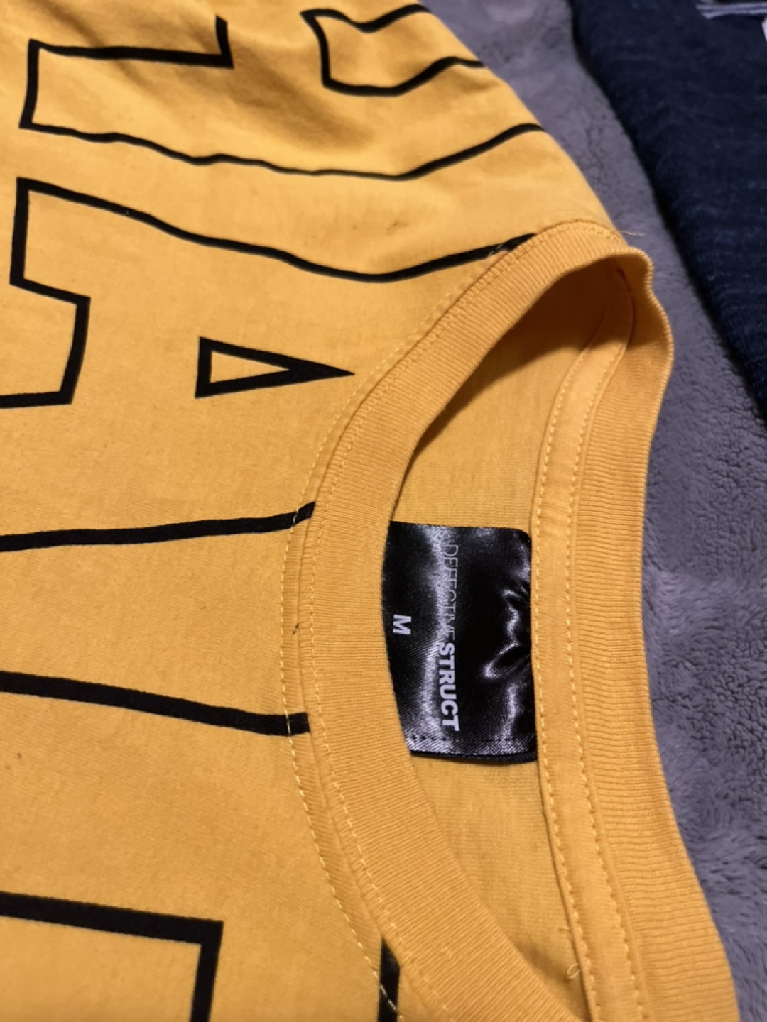 Spring SweatshiRT image indicator(5)