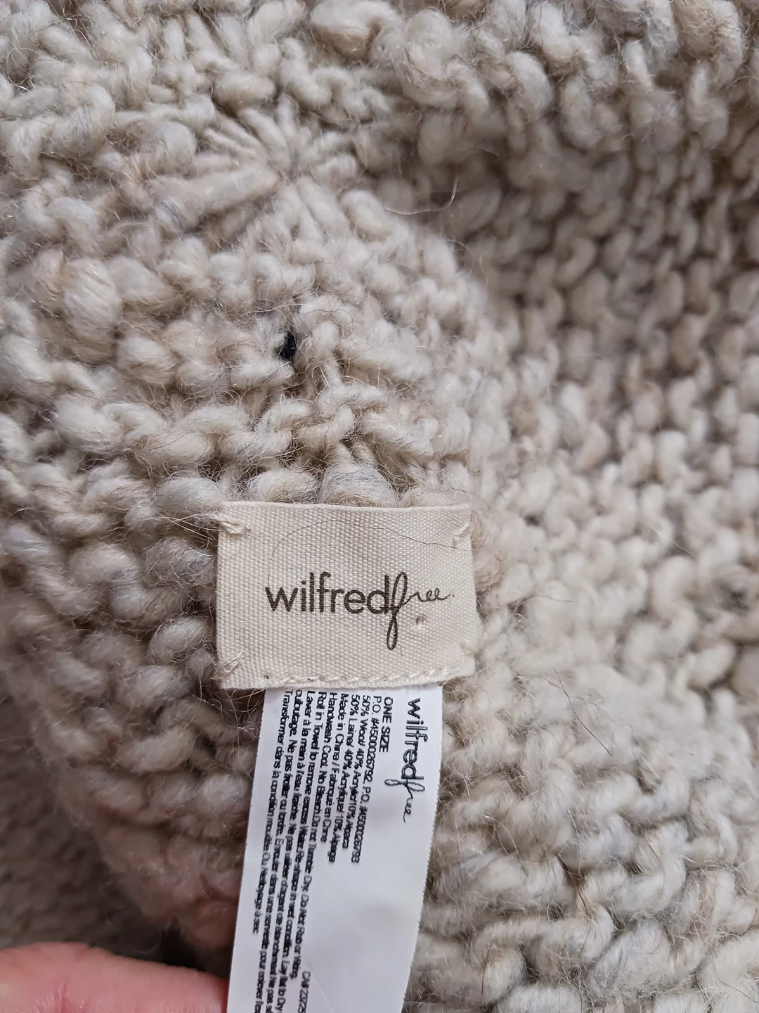 Wilfred free women's winter hat image indicator(3)