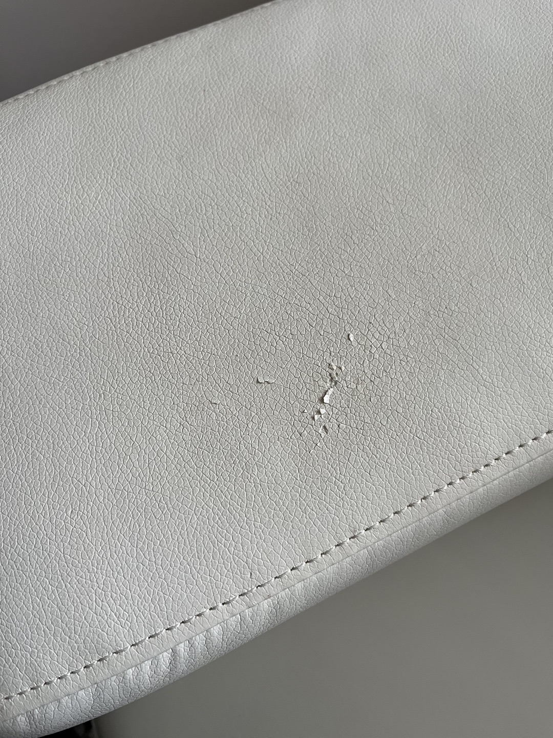 Free white couch - photo 3
