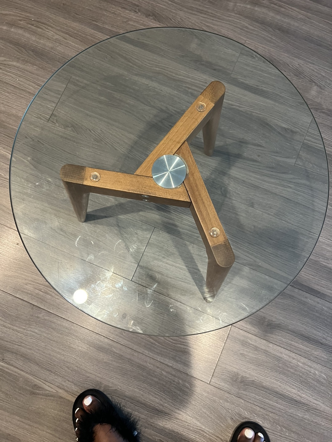 Glass end table - photo 5