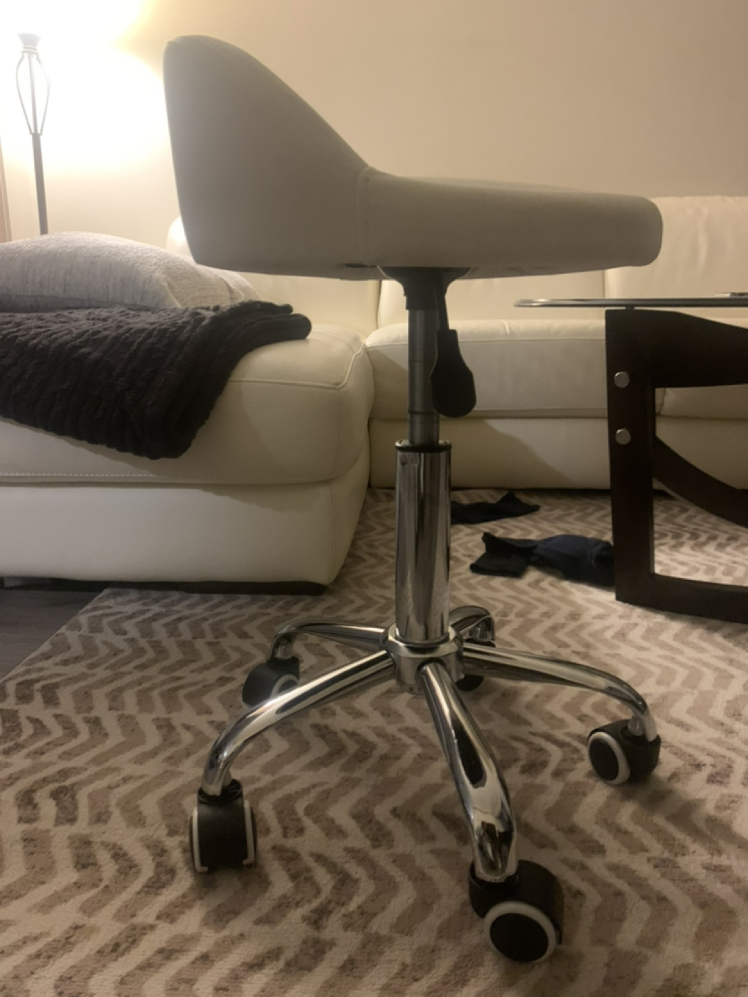 Stool - photo 3
