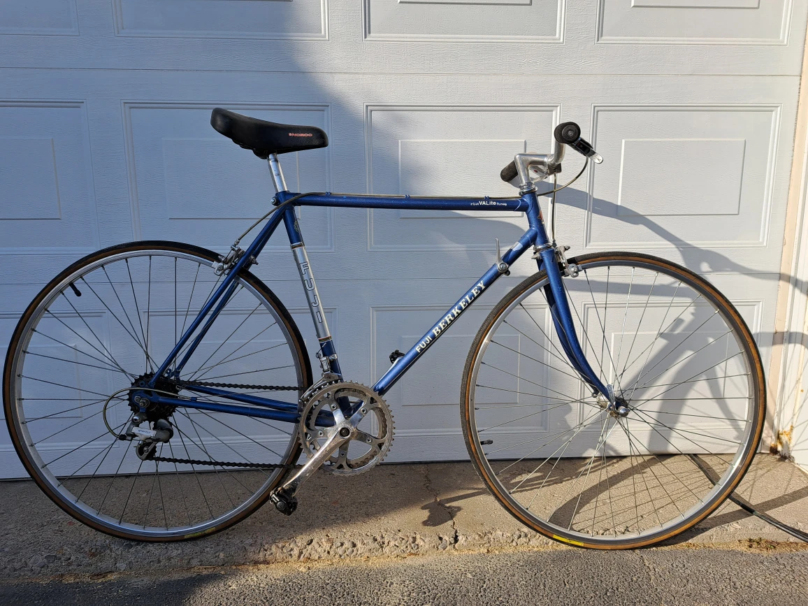 Vintage Fuji Berkely VALite tubing bicycle