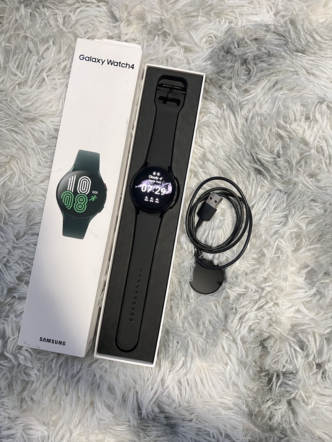 Samsung Galaxy watch 4 - photo 4