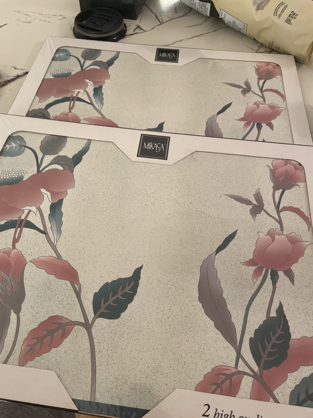 Tablemat and coasters