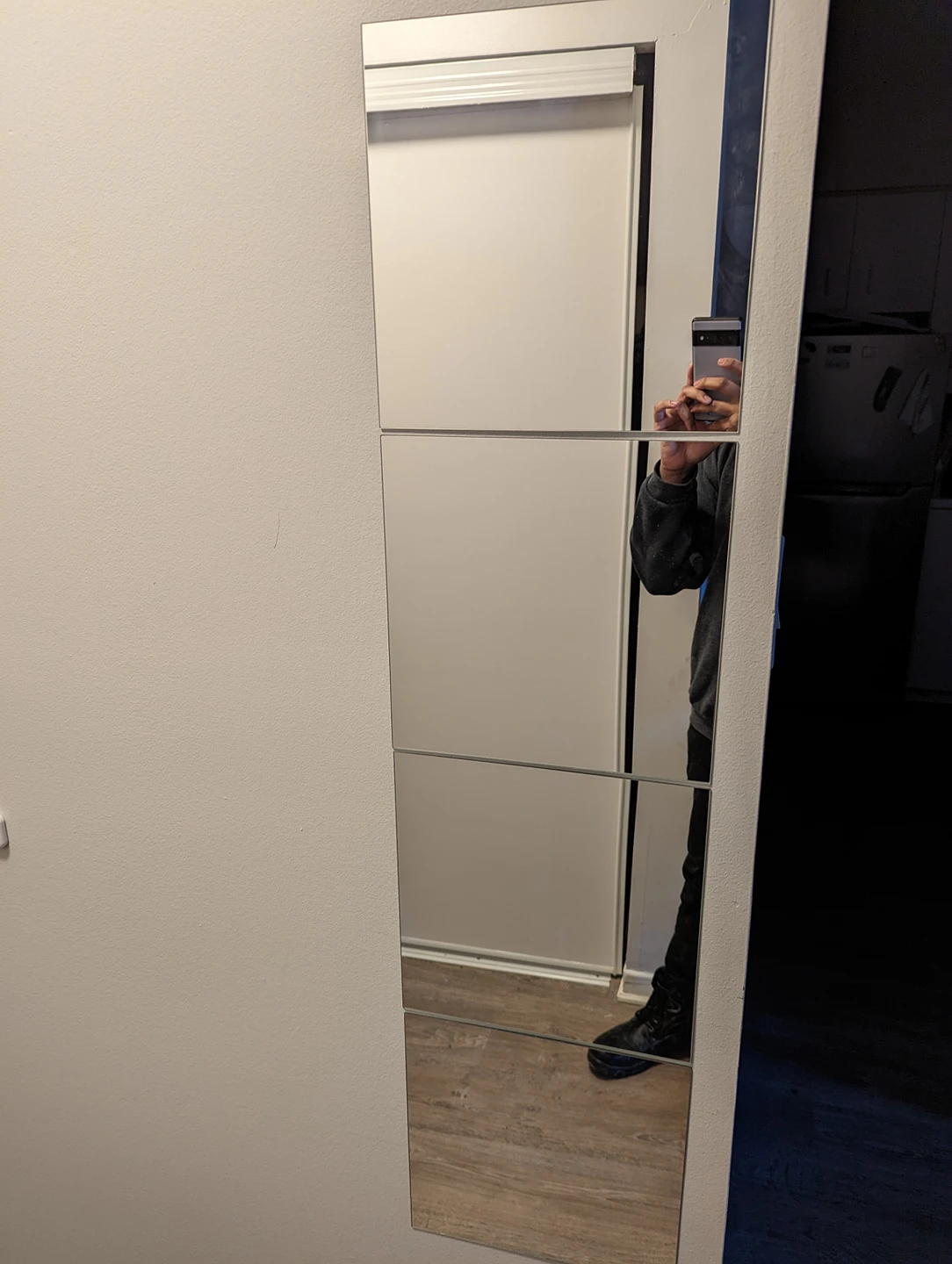 4 Mirror tiles - IKEA image indicator(5)